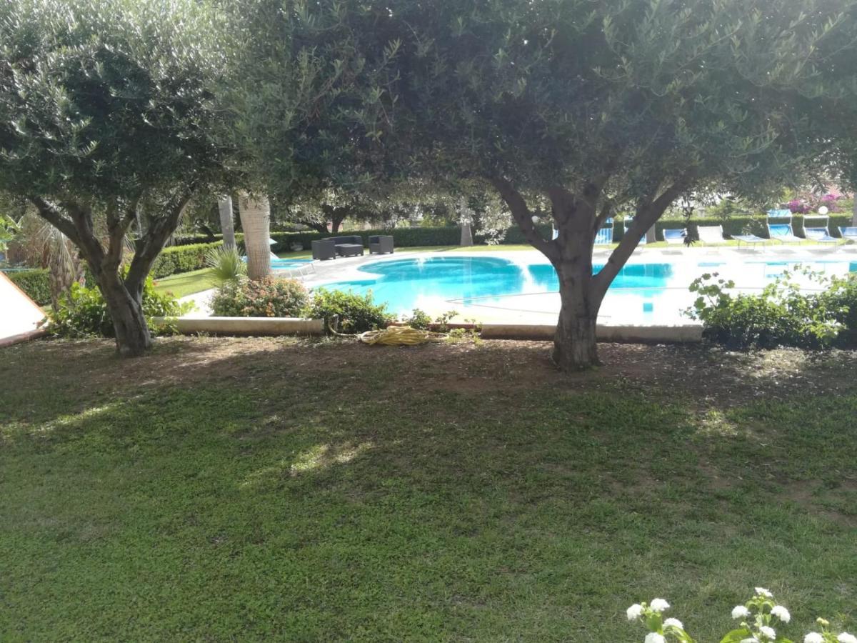 Delta Club Residence Capo Vaticano Exterior photo