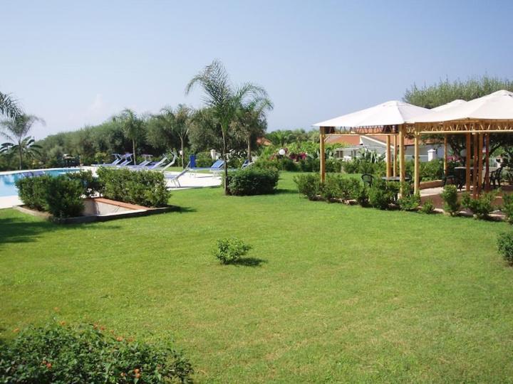 Delta Club Residence Capo Vaticano Exterior photo