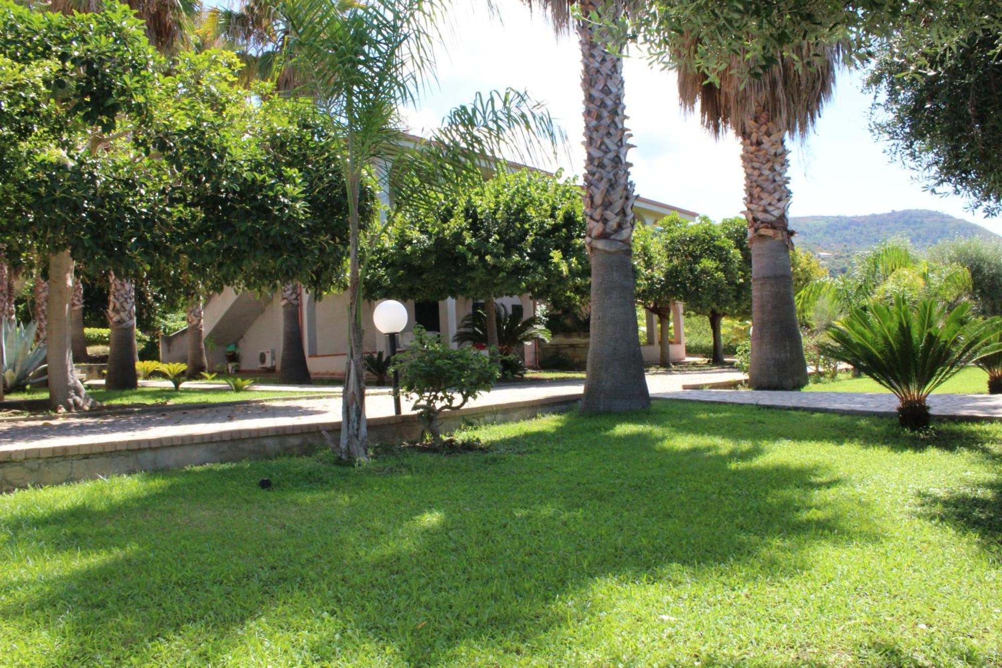 Delta Club Residence Capo Vaticano Exterior photo