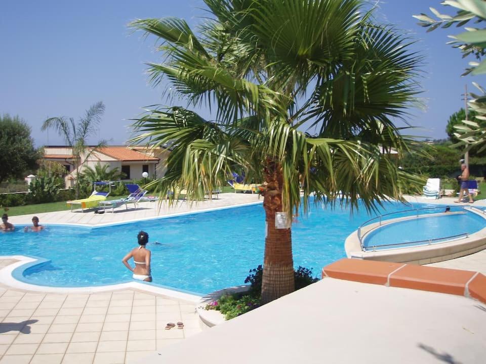 Delta Club Residence Capo Vaticano Exterior photo